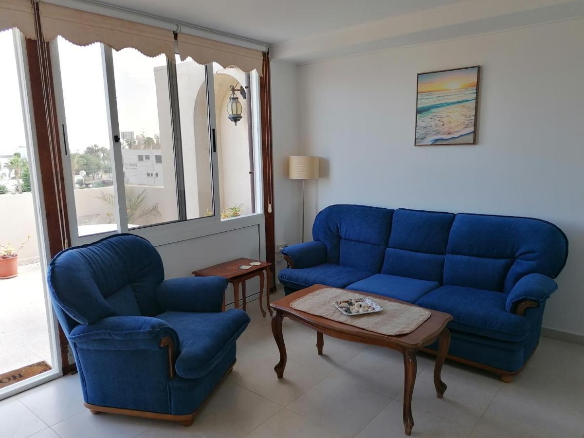 Ria Beach Sea View Apartment Pyla Eksteriør bilde